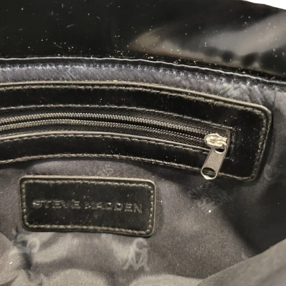 Steve Madden women steve